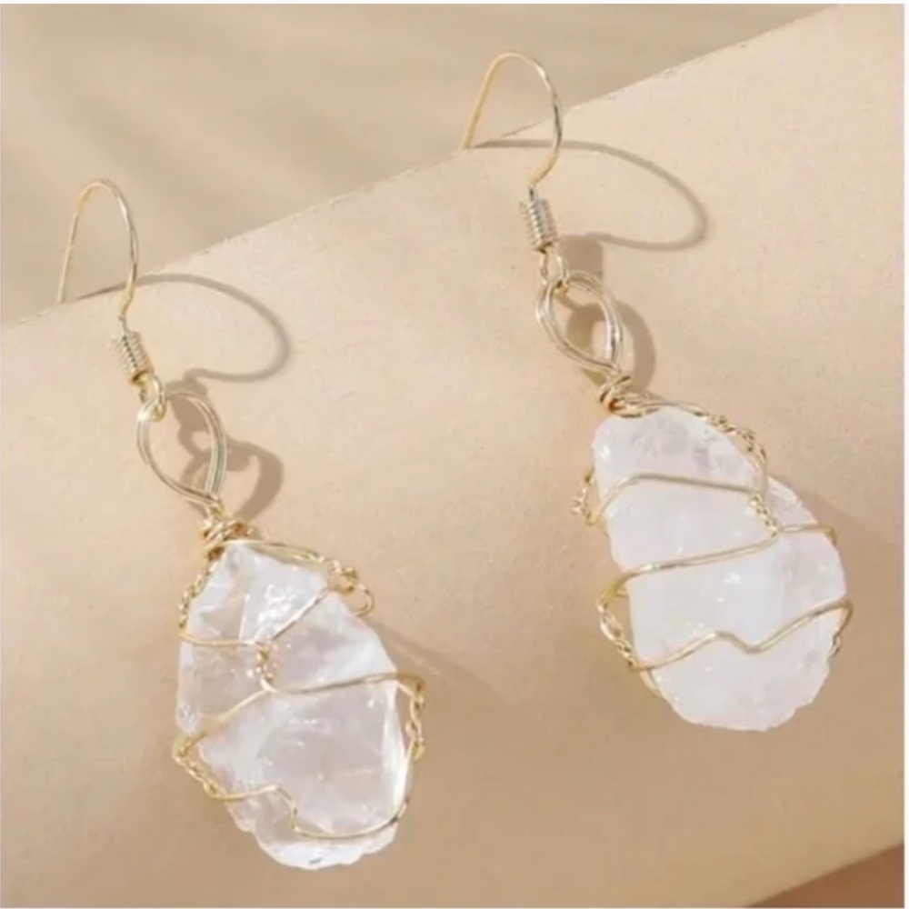 ❤️ FREE Geode Geo Stone Faux Boho Peasant Hipster Hippie Art Chic Classy Earring